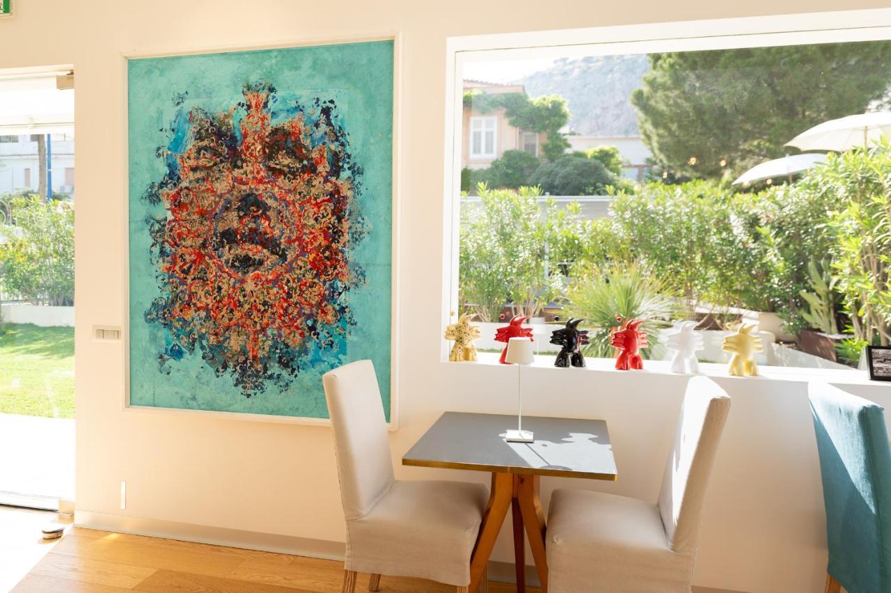 Unico Boutique Hotel D'Arte มอนเดลโล ภายนอก รูปภาพ