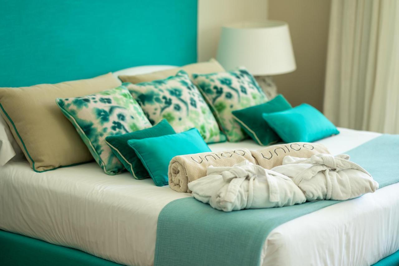 Unico Boutique Hotel D'Arte มอนเดลโล ภายนอก รูปภาพ