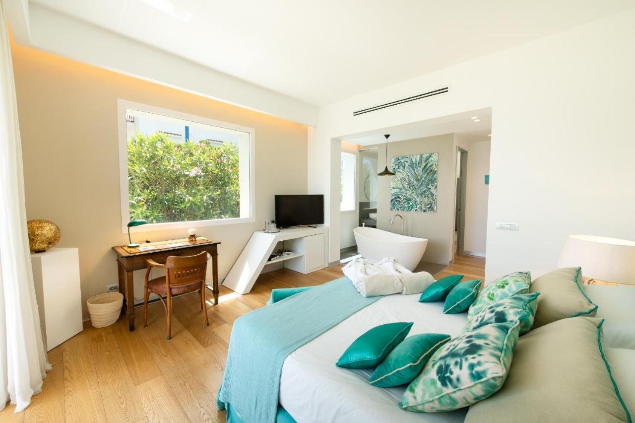 Unico Boutique Hotel D'Arte มอนเดลโล ภายนอก รูปภาพ